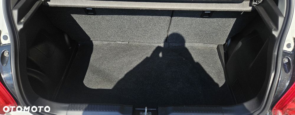 Suzuki Swift 1.2 Premium Plus - 32