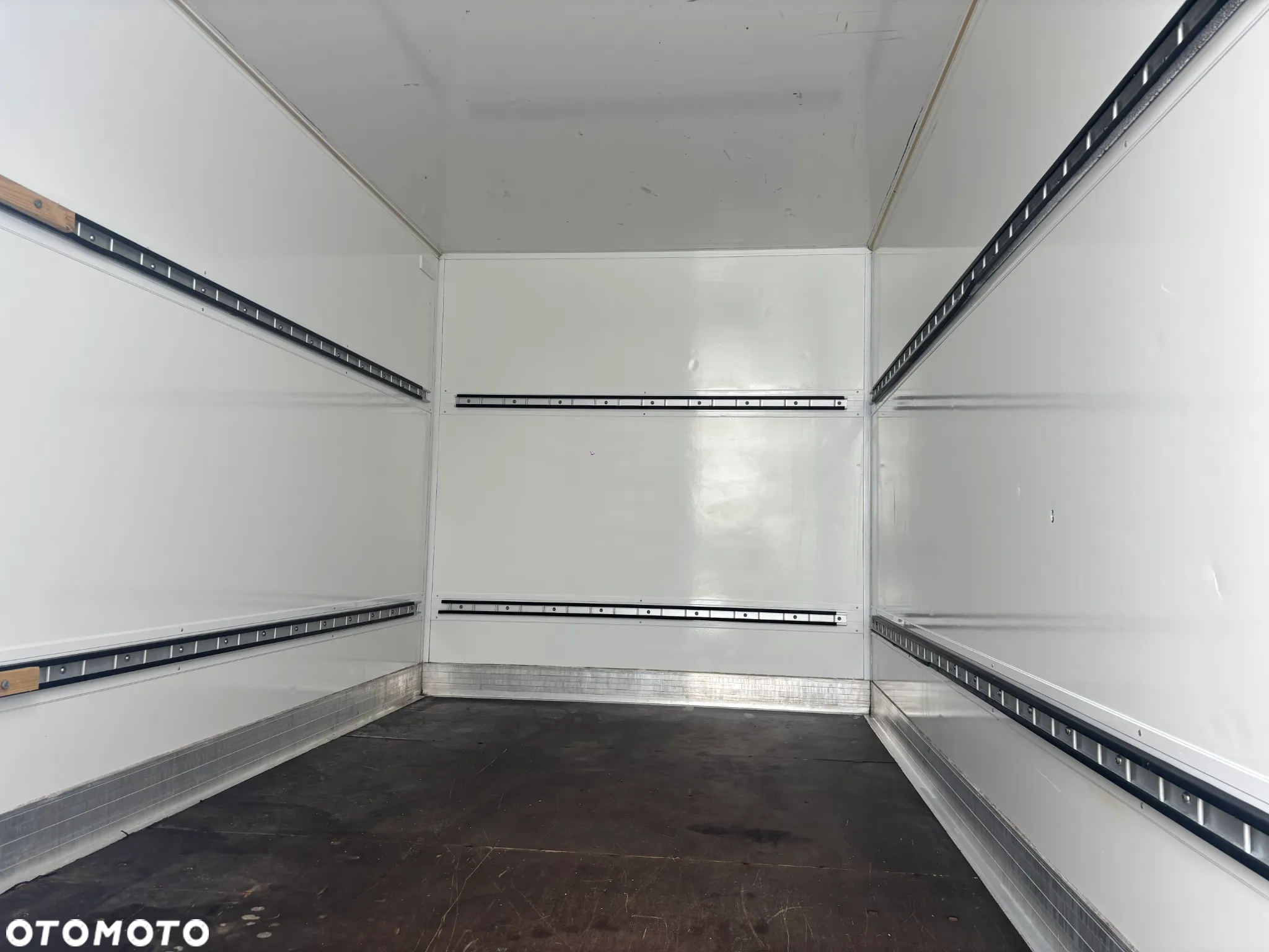 Mercedes-Benz SPRINTER 314,,316,,514,,516 - 6