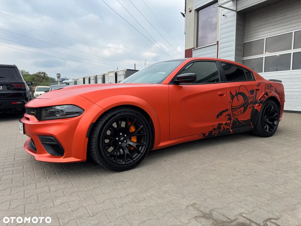 Dodge Charger 6.4 Scat Pack Widebody - 3