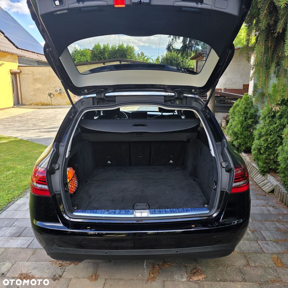 Mercedes-Benz 200D 2018 photo 5