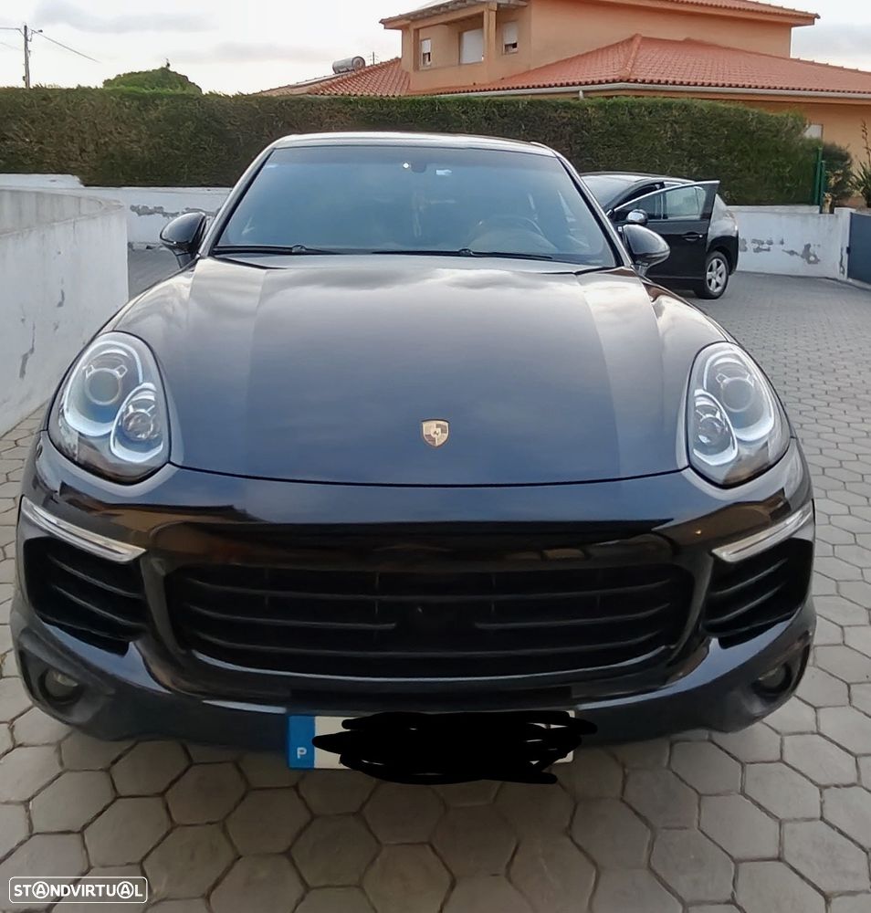 Porsche Cayenne Tiptronic S - 1