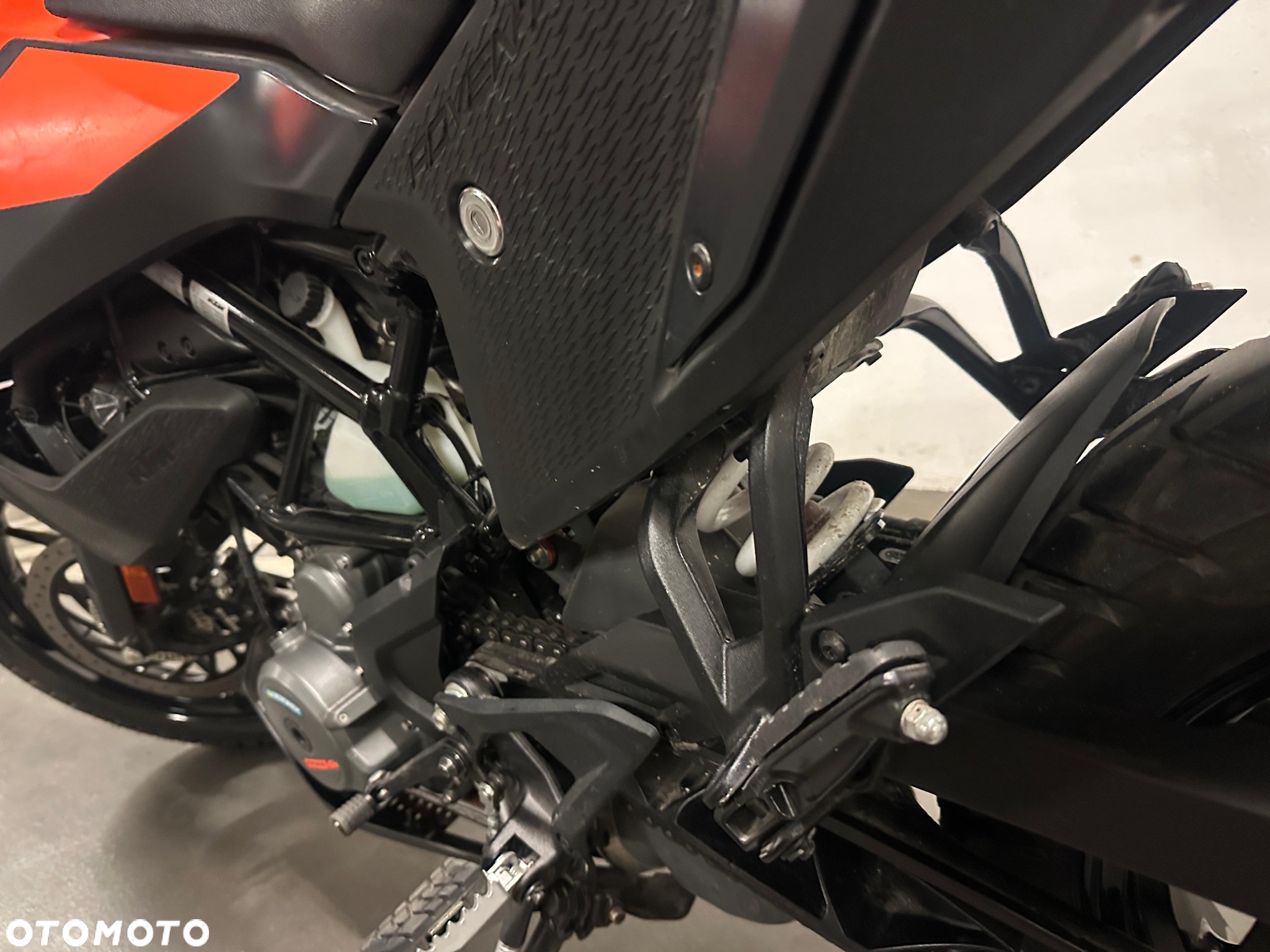 KTM Adventure - 22