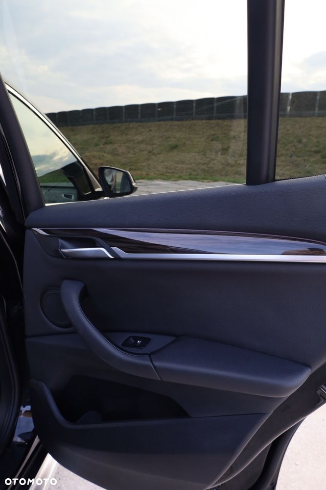 BMW X1 - 29