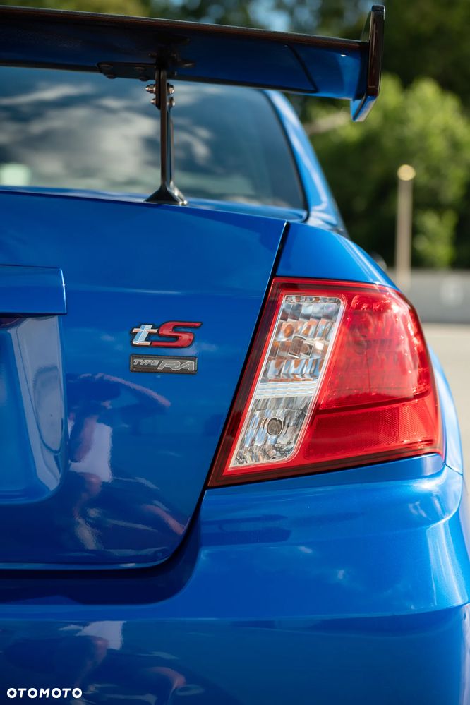 Subaru Impreza STI - 19