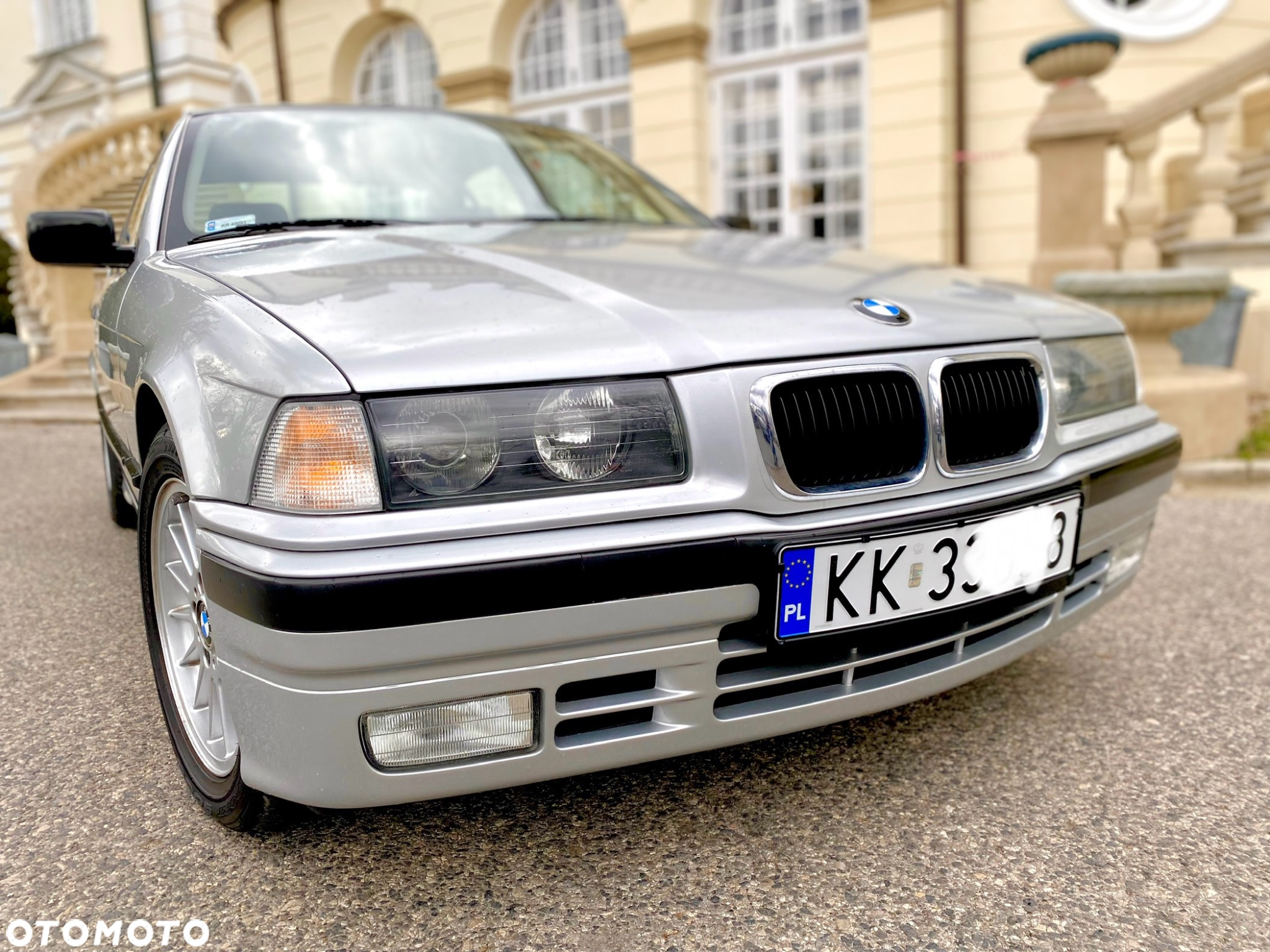 BMW Seria 3 316i Touring - 8