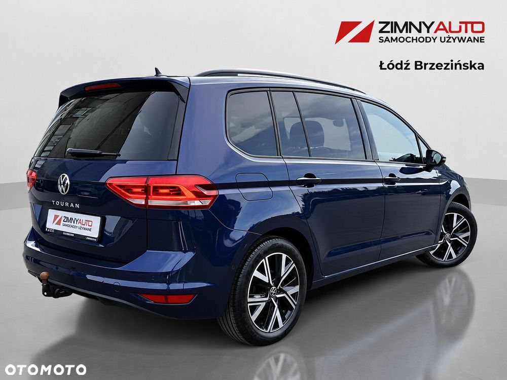 Volkswagen Touran 2023 photo 4