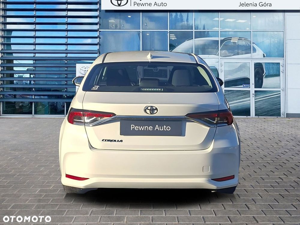 Toyota Corolla - 6