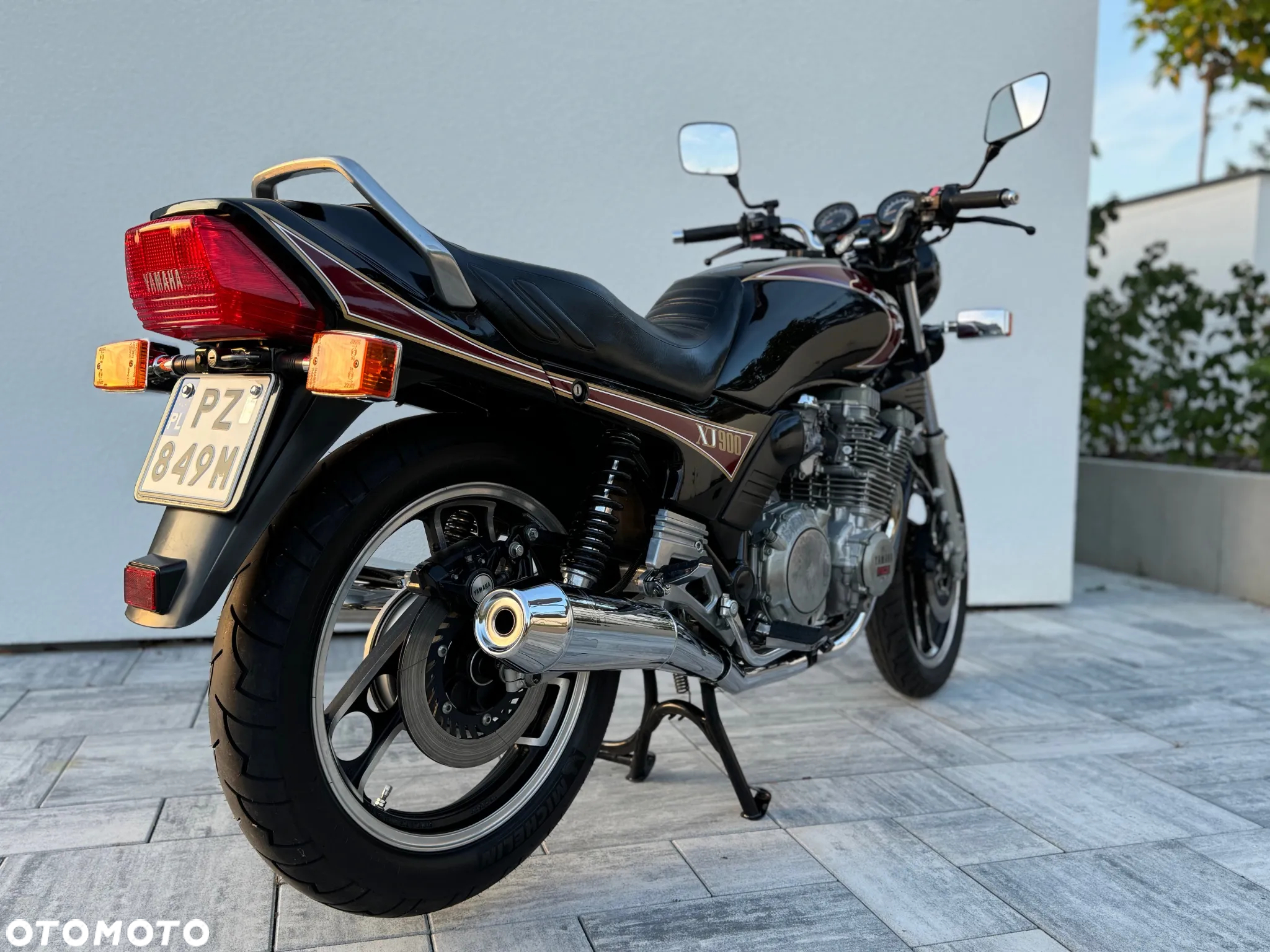 Yamaha XJ - 25