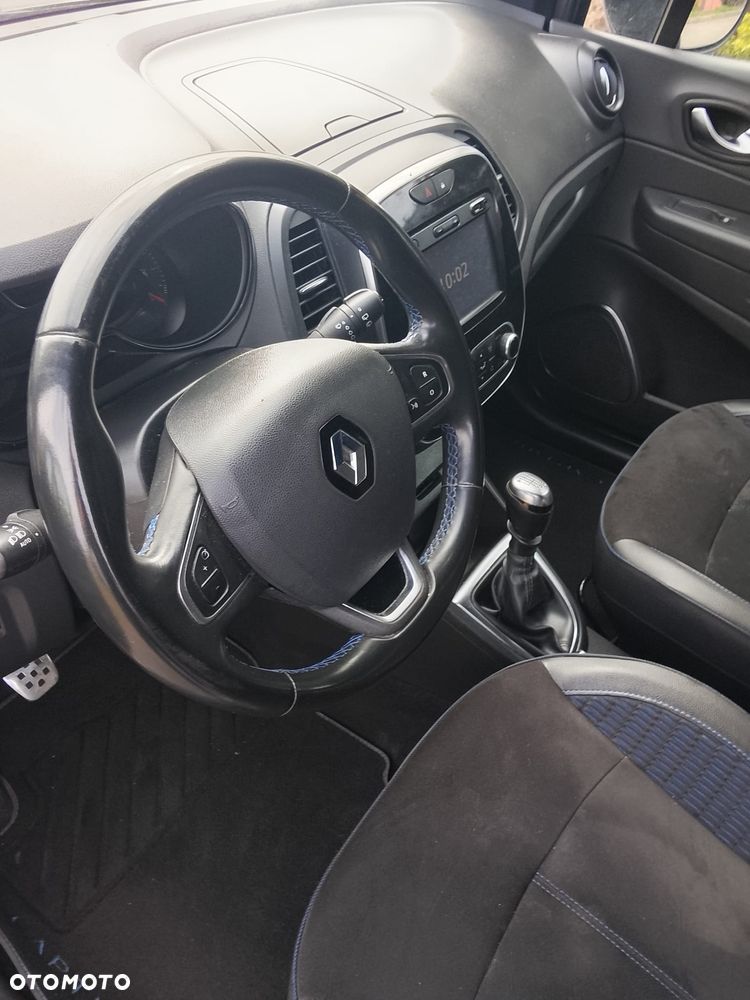 Renault Captur - 17