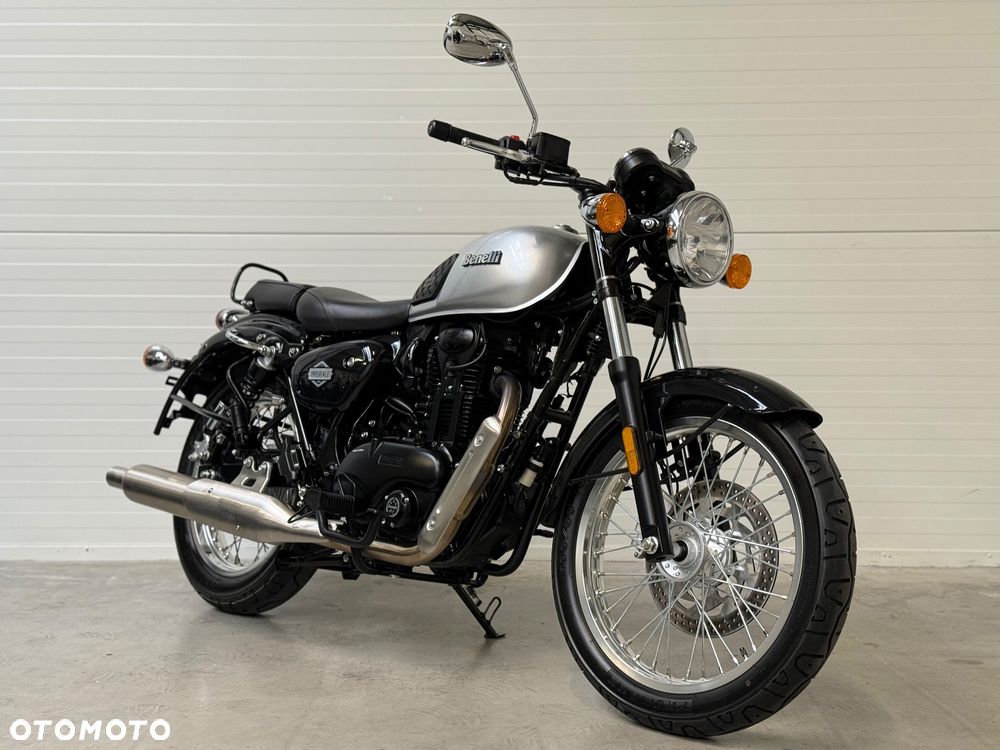 Benelli Imperiale 400