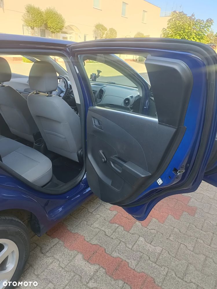 Chevrolet Aveo 1.2 LS - 18
