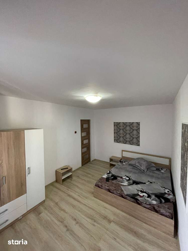 Mangalia 2 camere Ion Creanga de inchiriat — fotografia 1