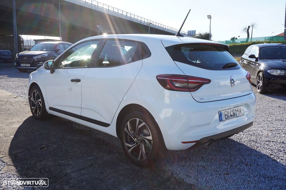 Renault Clio BLUE dCi 85 EXPERIENCE - 5