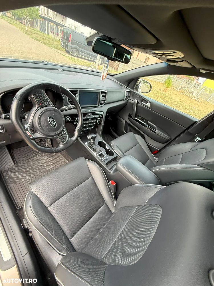 Kia Sportage 2.0 DSL HP 6AT 4x4 GT Line - 9