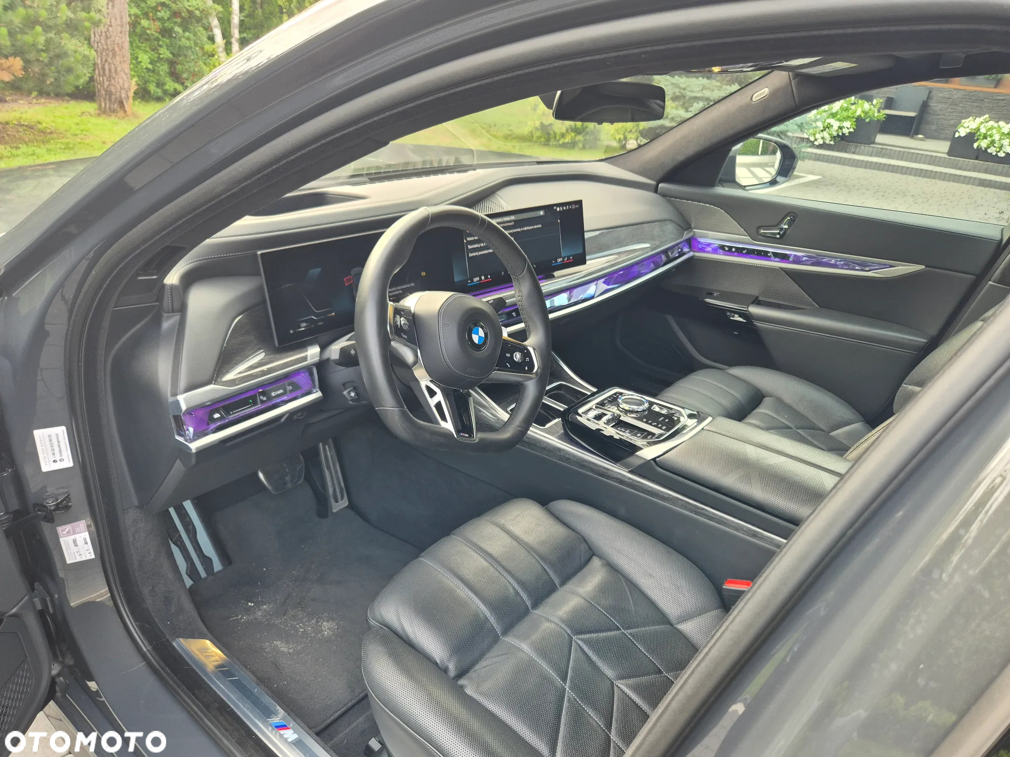 BMW Seria 7 740d xDrive - 27
