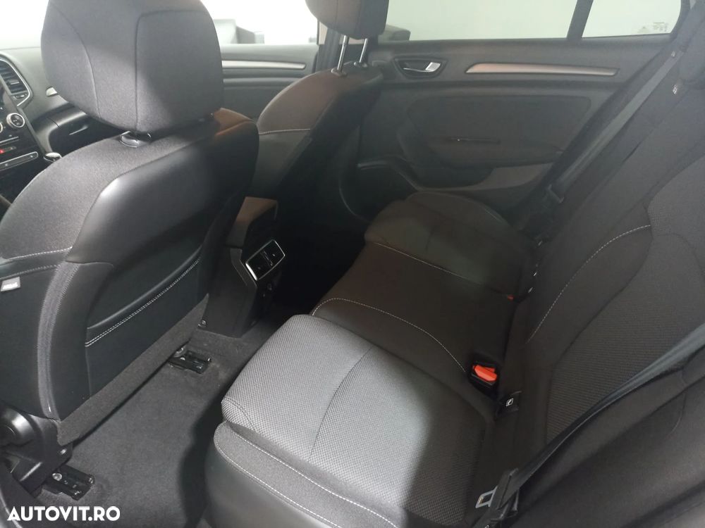 Renault Megane TCe 140 GPF Zen - 12