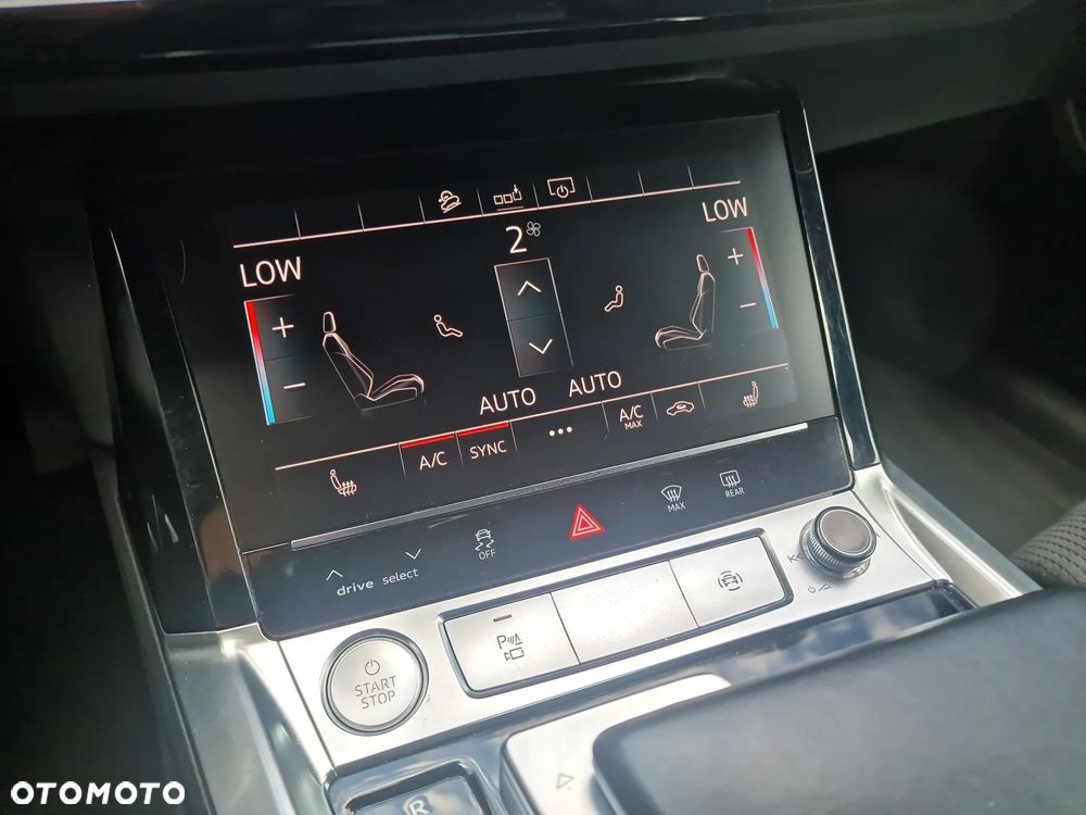Audi e-tron 55 Quattro Advanced - 9