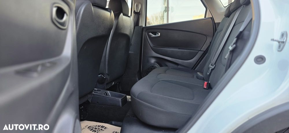 Renault Captur TCe 115 TECHNO - 8