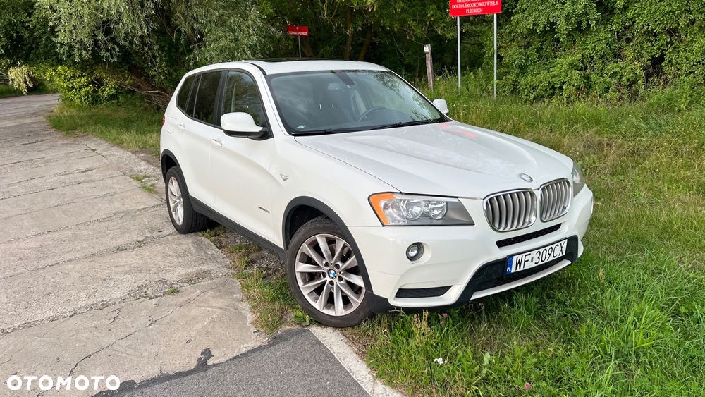 BMW X3 28i xDrive - 1