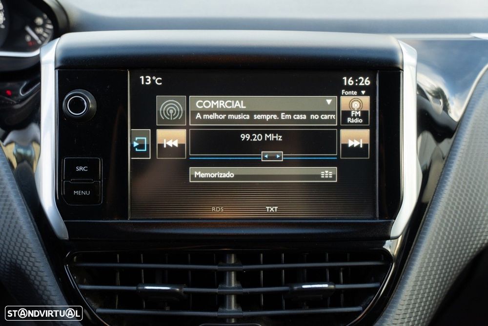 Peugeot 2008 1.6 BlueHDi Style - 38