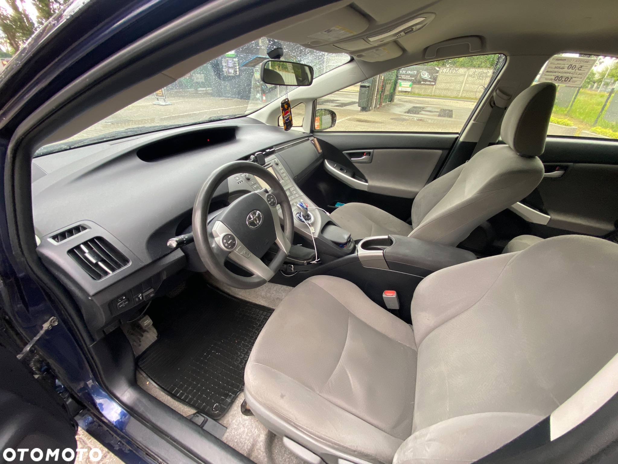 Toyota Prius 1.8 HSD Prestige - 5