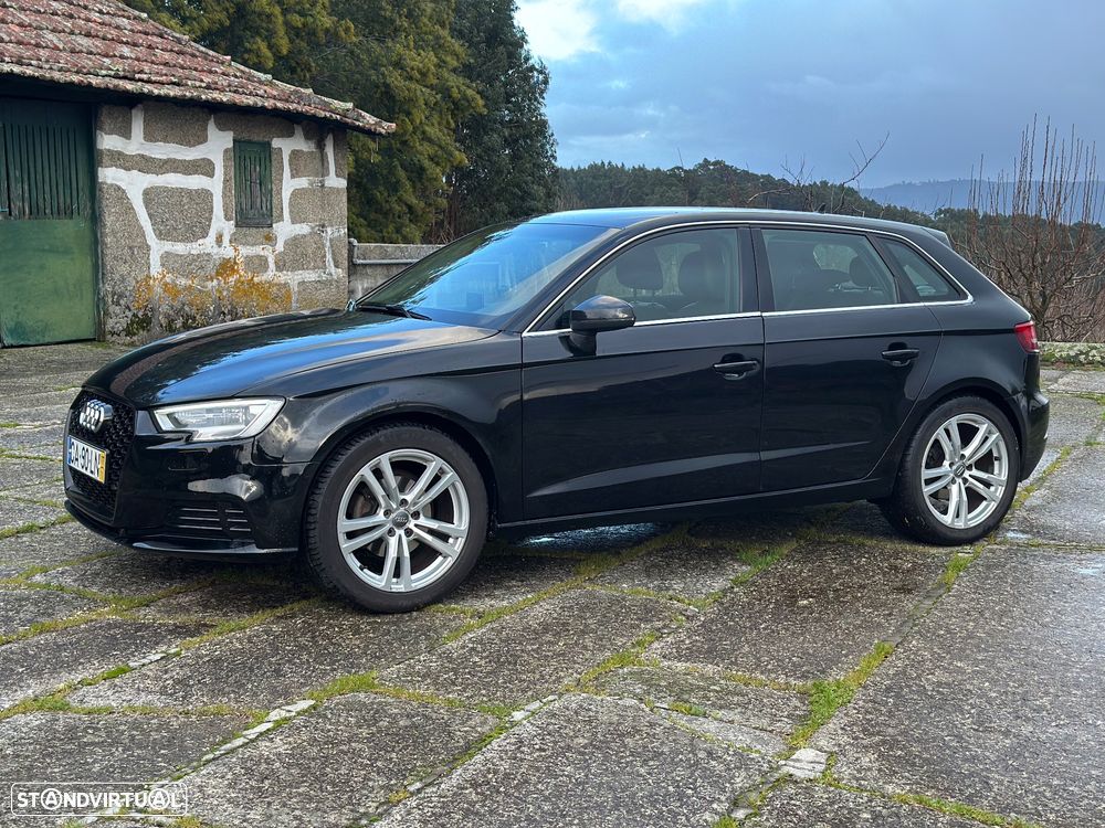 Audi A3 Sportback 1.6 TDI Sport S tronic - 4