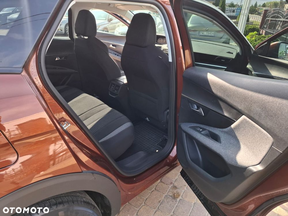 Peugeot 3008 BlueHDi 130 Stop & Start EAT8 Allure - 14