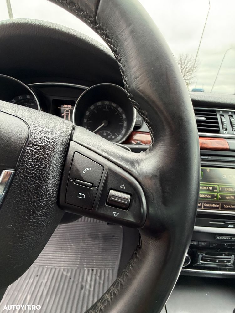 Skoda Superb 2.0 TDI Elegance DSG - 17