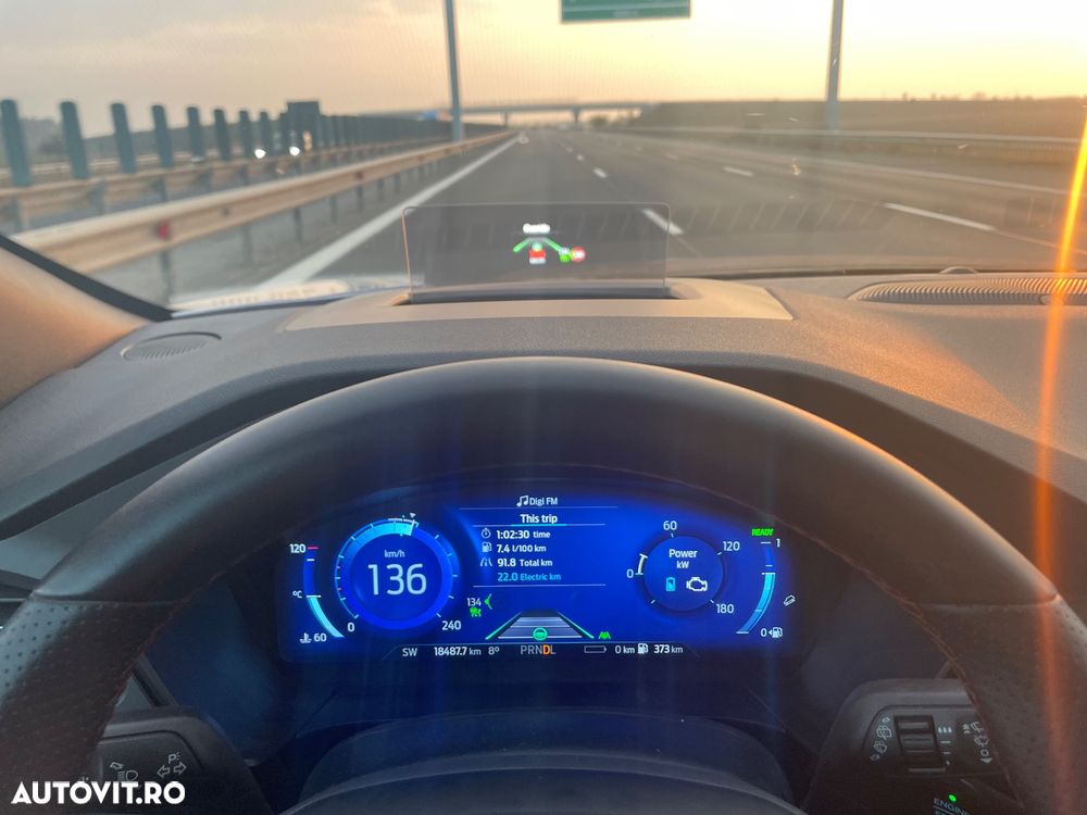 Ford Kuga 2.5 Duratec PHEV ST Line - 12