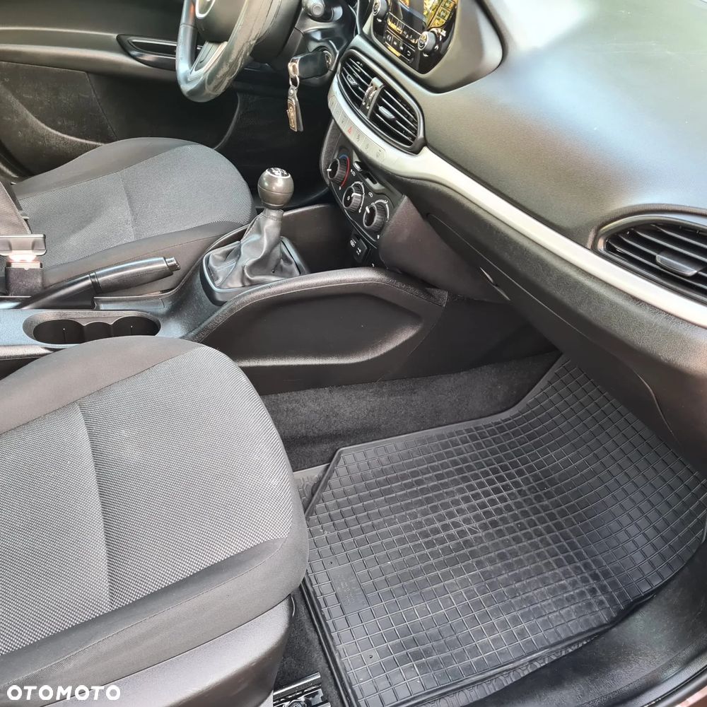 Fiat Tipo 1.4 16V - 15