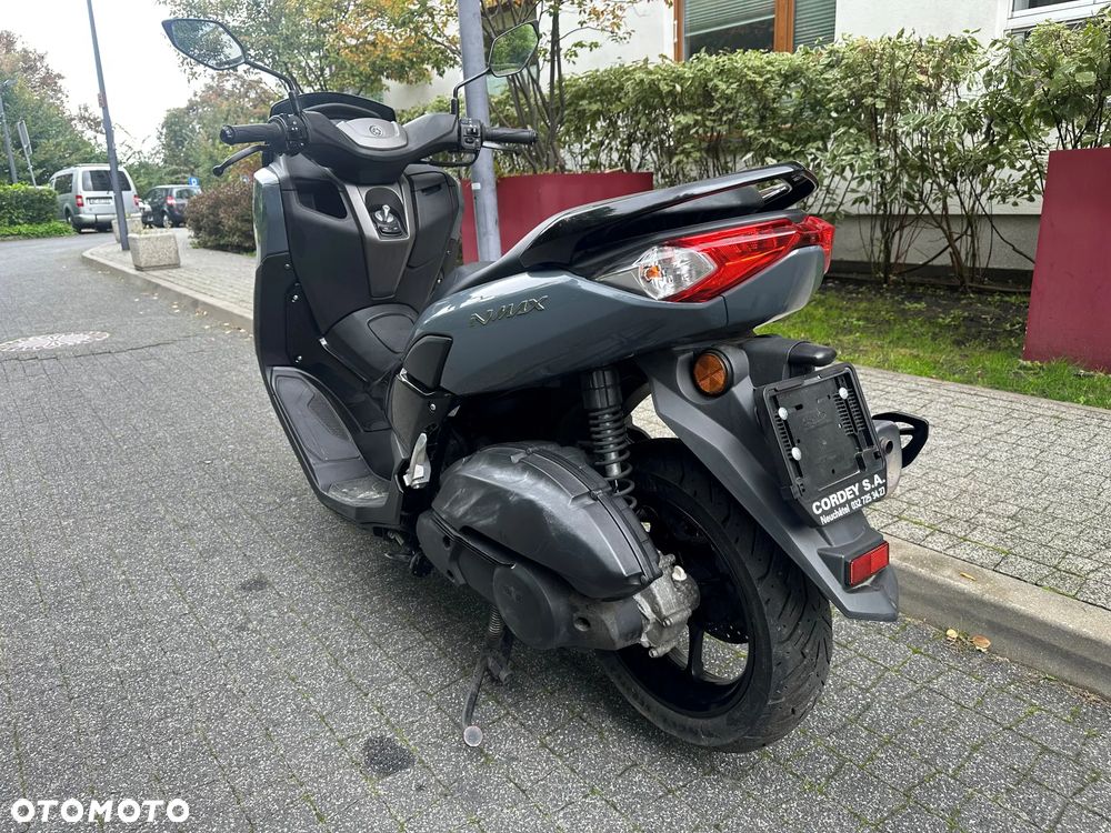 Yamaha NMAX - 2