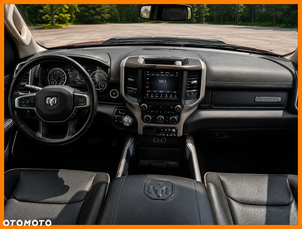 RAM 1500 Quad Cab Laramie - 20