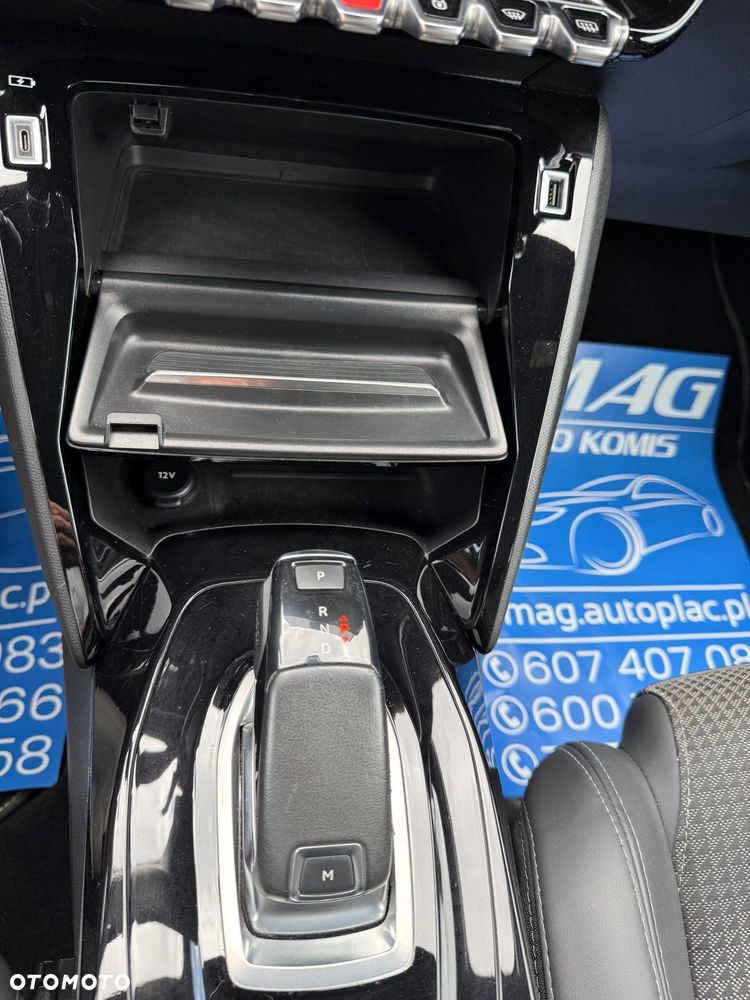 Peugeot 208 1.2 PureTech GT S&S EAT8 - 25