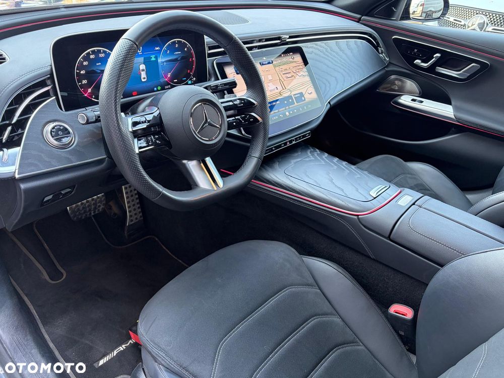 Mercedes-Benz Klasa E 220 d mHEV 4-Matic AMG 9G-Tronic - 14