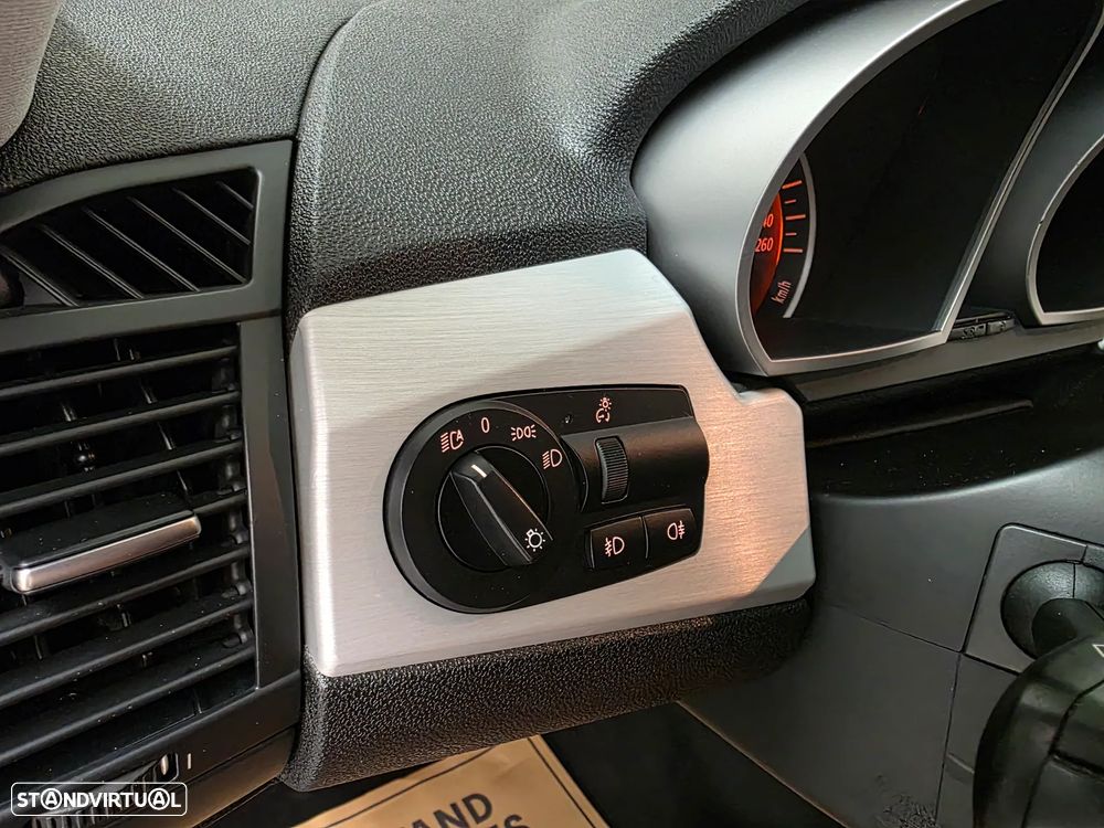 BMW Z4 3.0 Si Auto. - 11