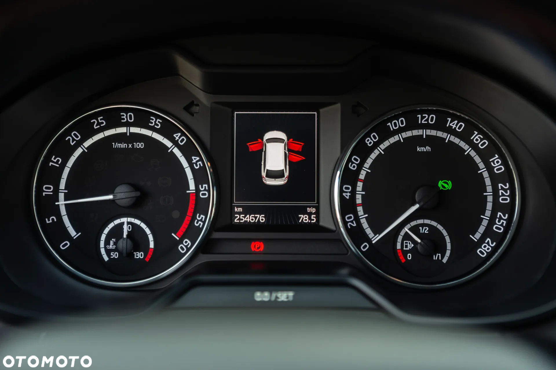 Skoda Octavia 2.0 TDI 4x4 RS DSG - 28