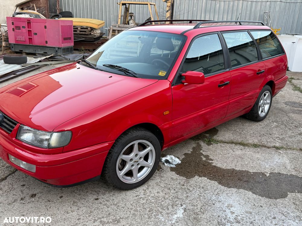 Volkswagen Passat - 1