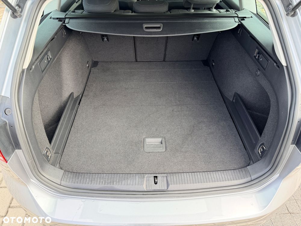 Volkswagen Passat ver-1-5-tsi-evo-business-dsg - 16