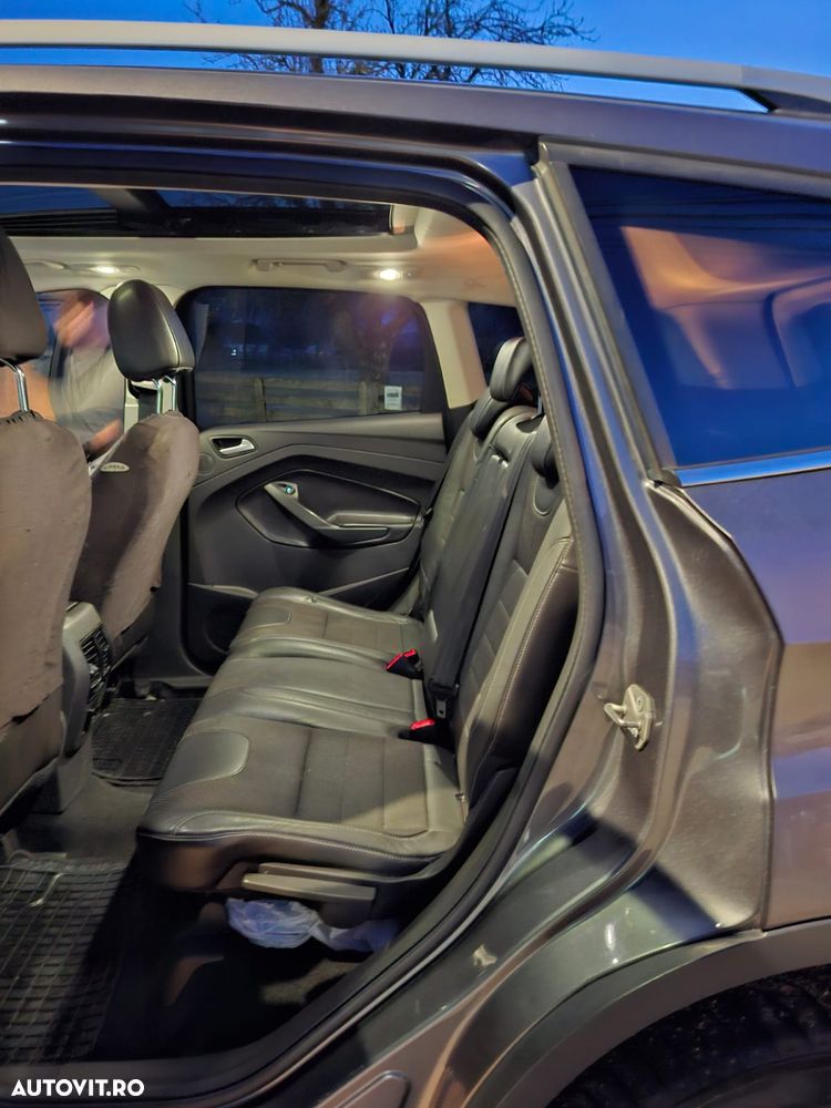 Ford Kuga 2.0 TDCi 4x4 Aut. Titanium - 7