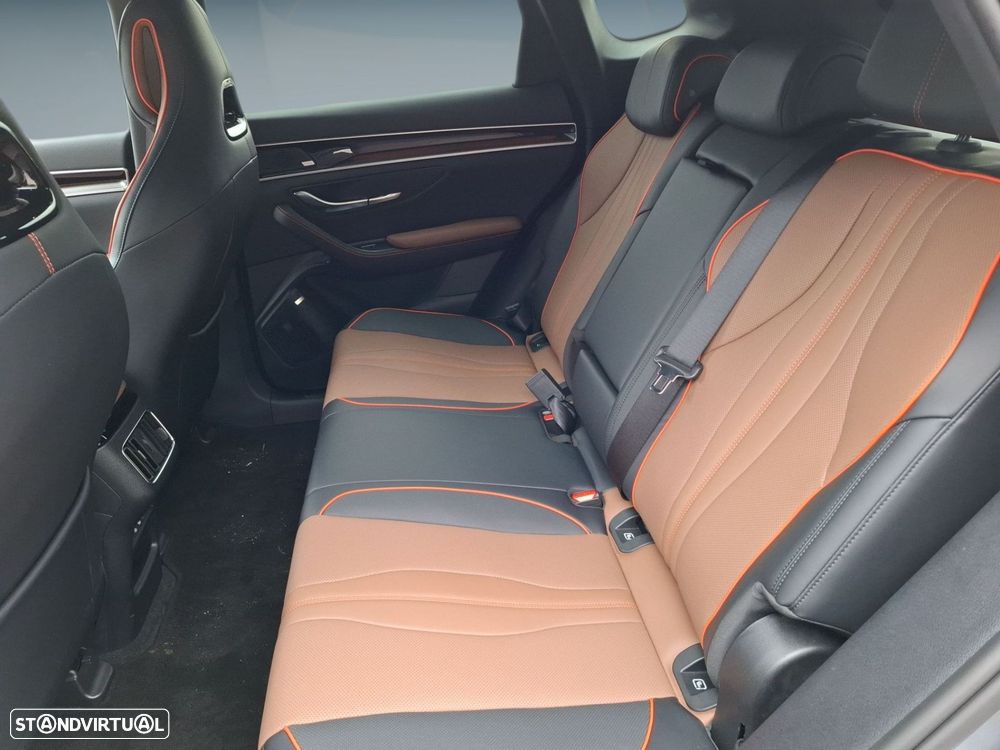 BYD Seal U 1.5 DM-i Comfort — fotografia 14