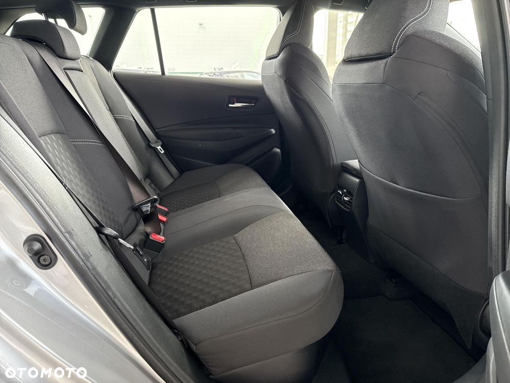 Toyota Corolla 2.0 Hybrid Comfort - 10