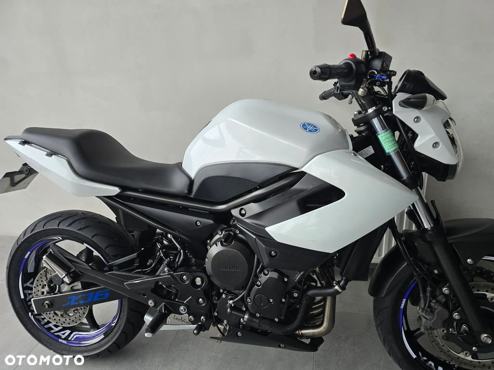 Yamaha XJ - 28