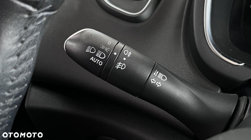 Renault Scenic ENERGY TCe 115 INTENS - 18