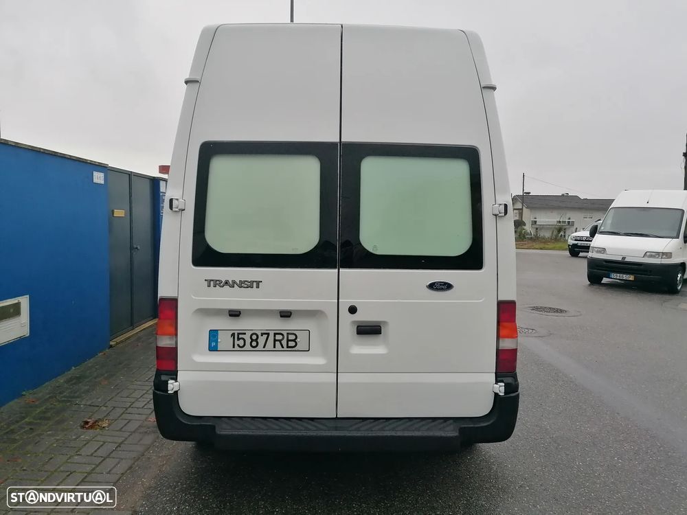 Ford Transit T/Alto - 3