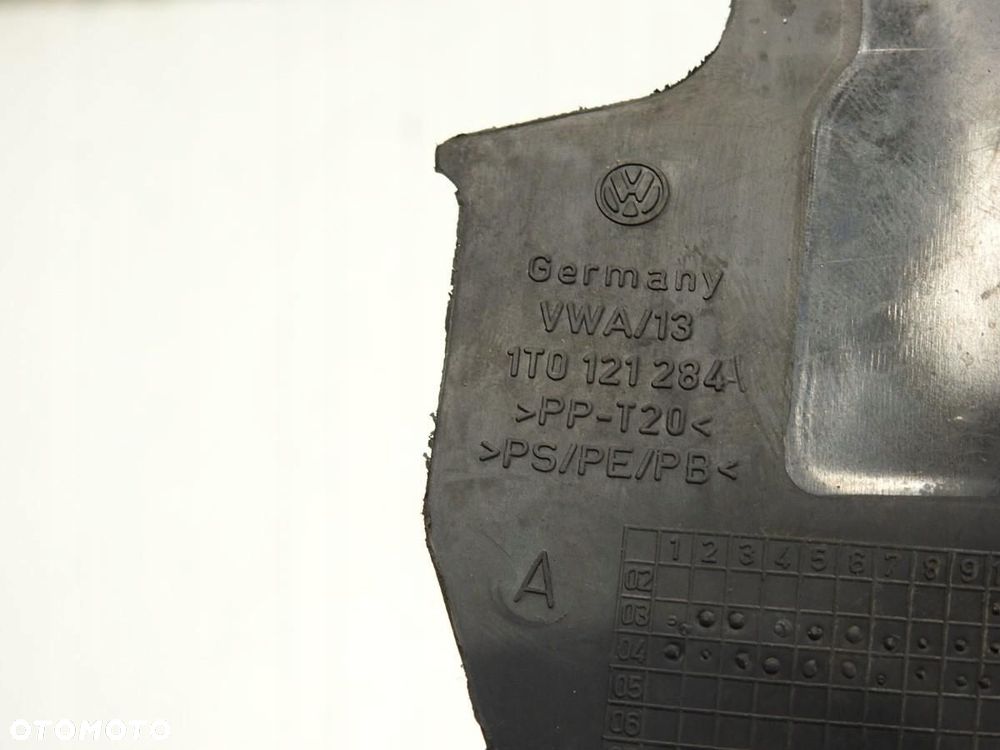 KIEROWNICA POWIETRZA CHŁODNICY PRAWA VOLKSWAGEN TOURAN I 2.0 TDI 1T0121284 - 5