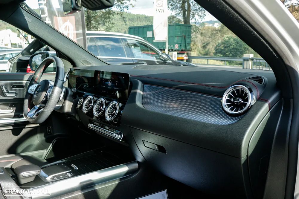 Mercedes-Benz EQA 250 AMG Line - 12