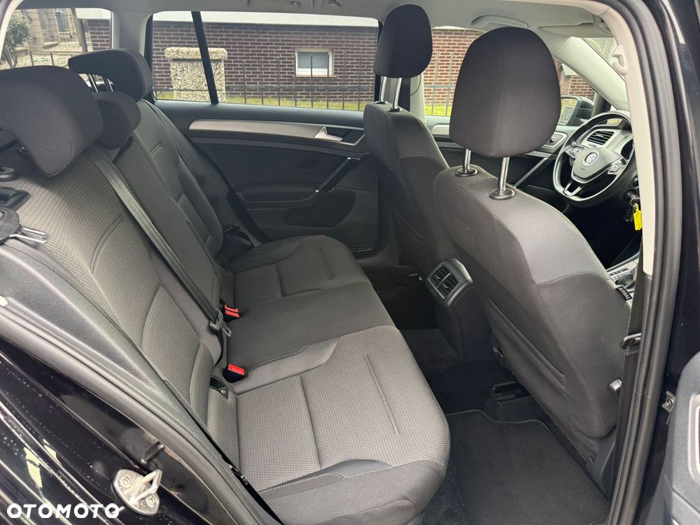 Volkswagen Golf 1.6 TDI BlueMotion Technology DSG Comfortline - 10