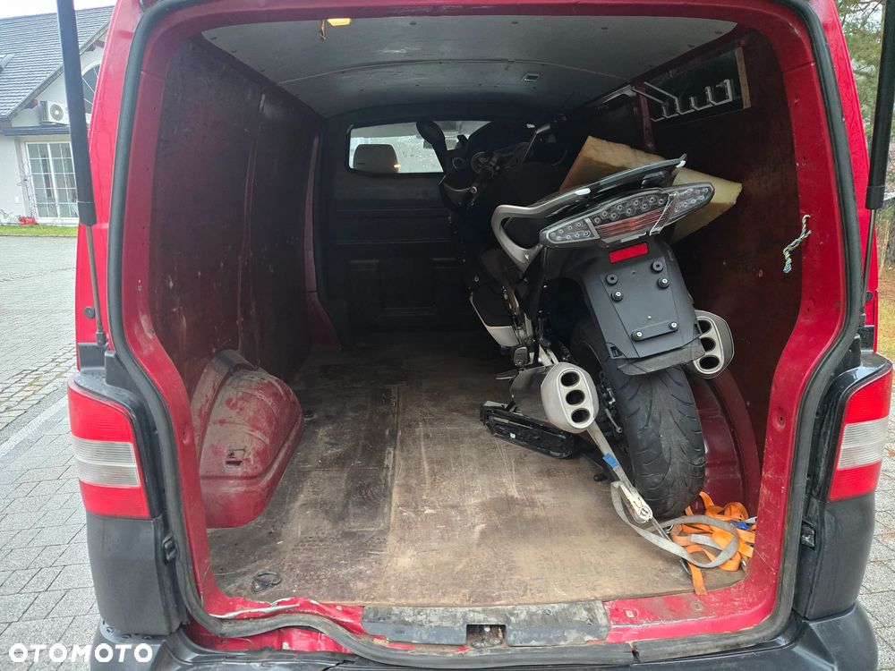 Volkswagen Transporter - 16