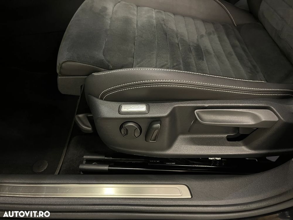 Volkswagen Passat 2.0 TDI DSG Highline - 21