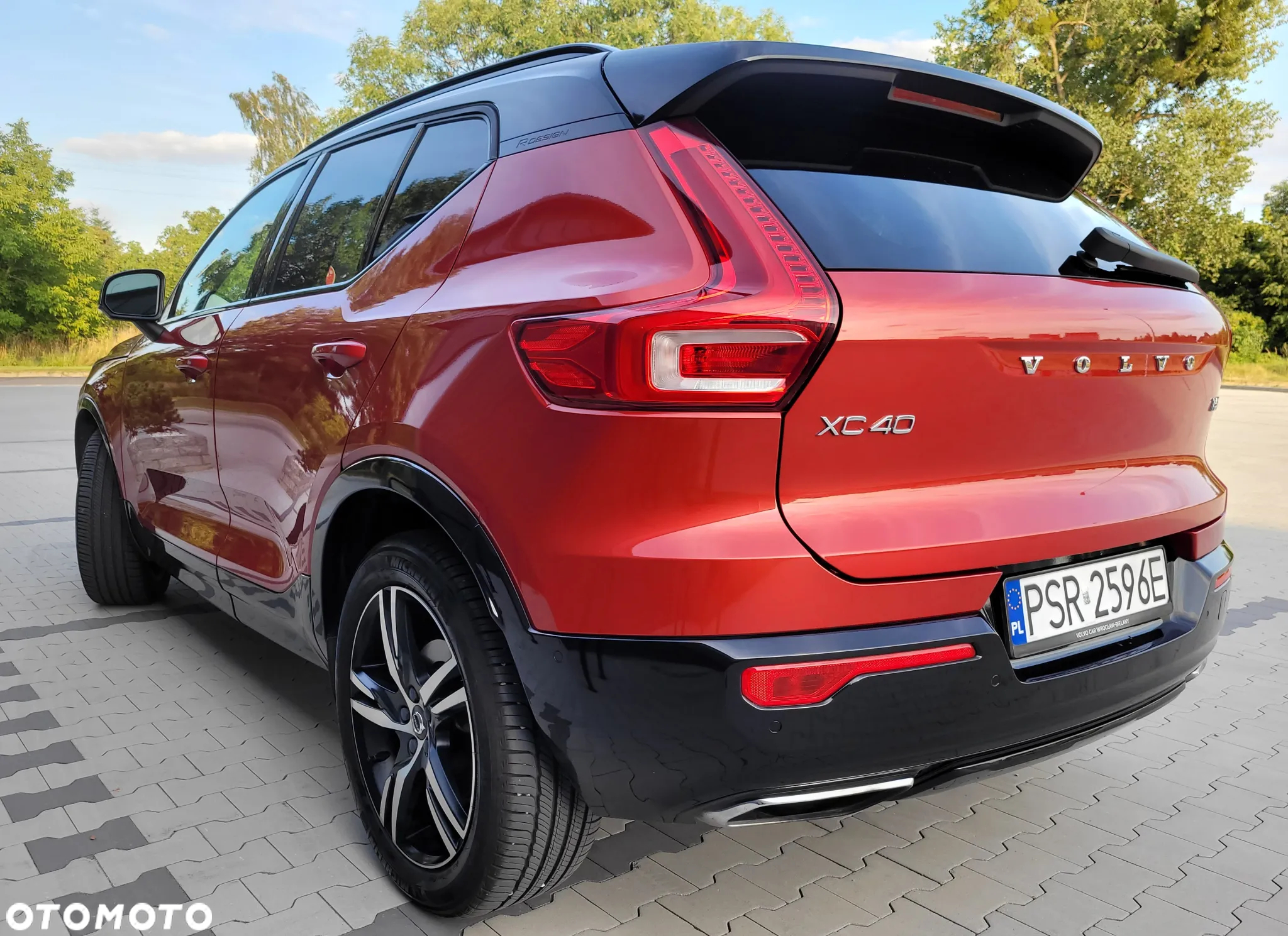 Volvo XC 40 T5 AWD R-Design - 9